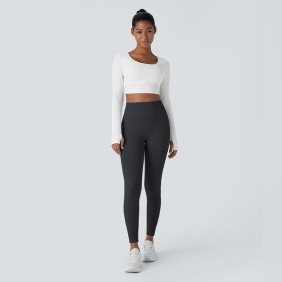 Halara Seamless Flow High Waisted Butt Lifting Leggings - Picture 5 of 5